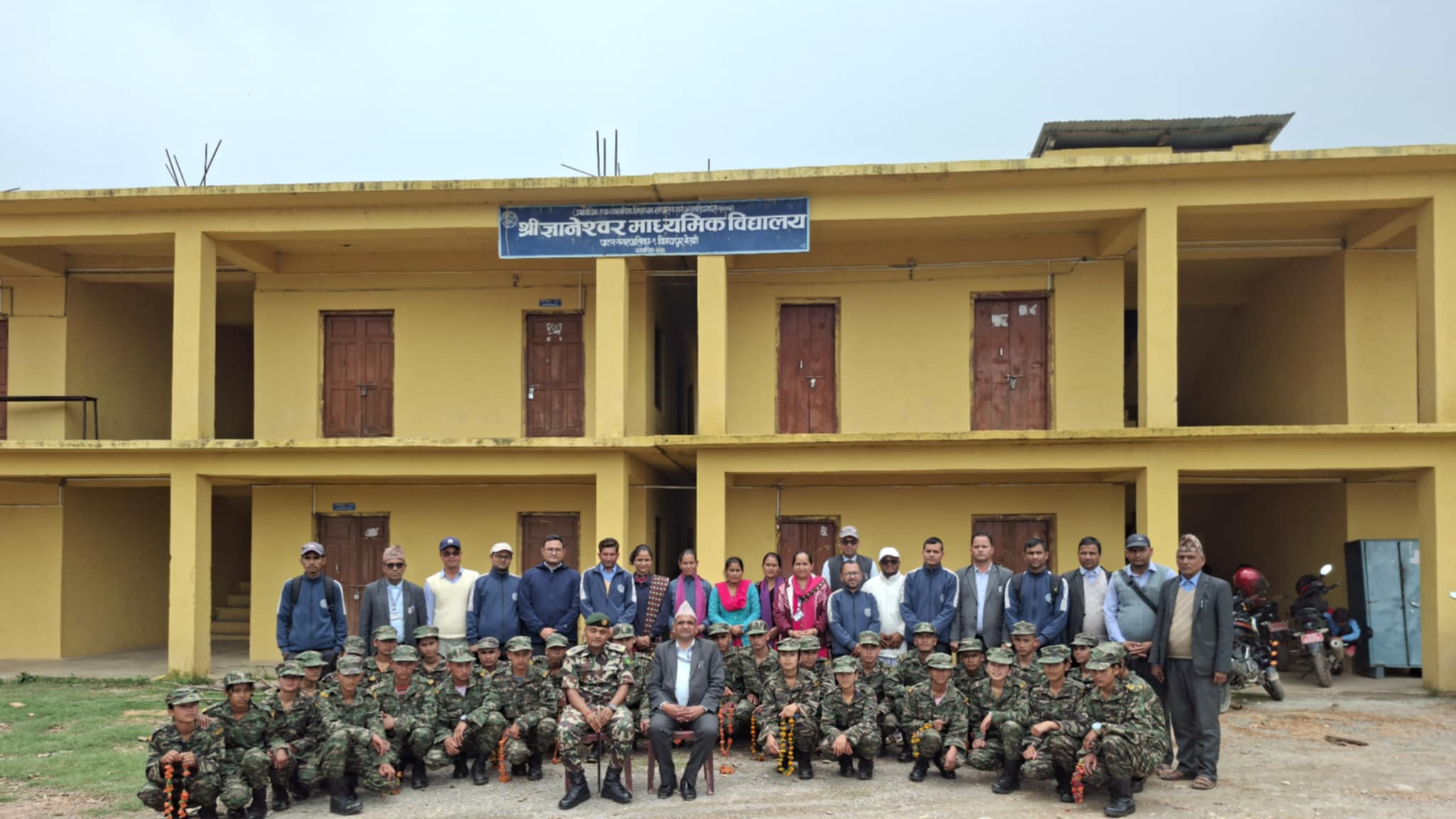 बैतडीका दुई विद्यालयमा नेपाली सेनाको एनसिसि तालिम सुरु