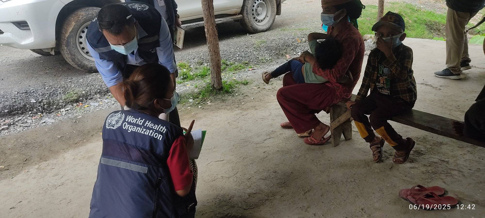 सुर्नयामा देखियो ठेउला रोग, डब्ल्युएचओको टोलीद्वारा नमुना संकलन