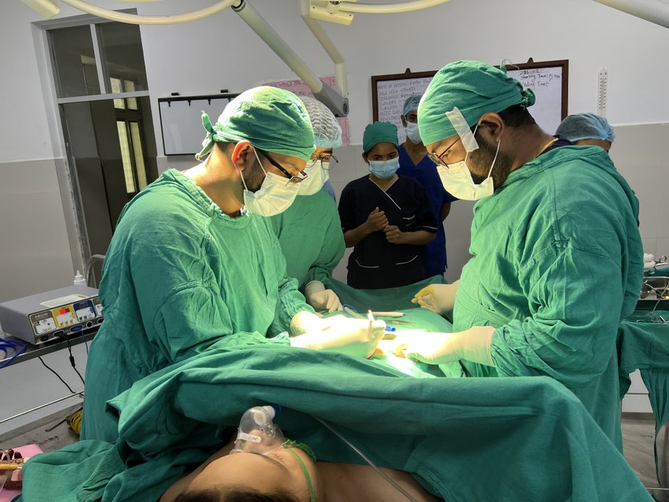 बैतडीमा पहिलो पटक हर्नियाको शल्यक्रिया