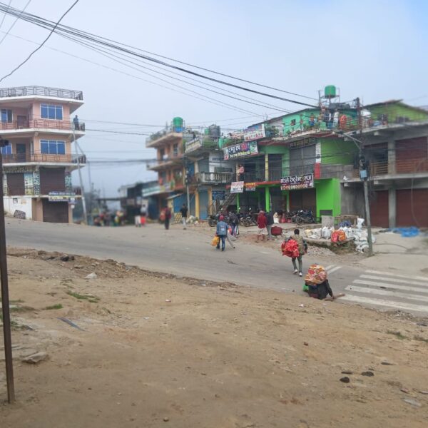 डडेल्धुरा कारागारका कैदीबन्दी भागे