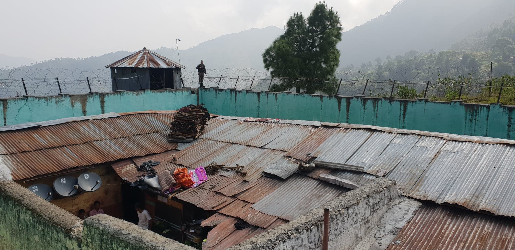 बैतडी कारागारबाट भागेका कैदी फर्किन थाले