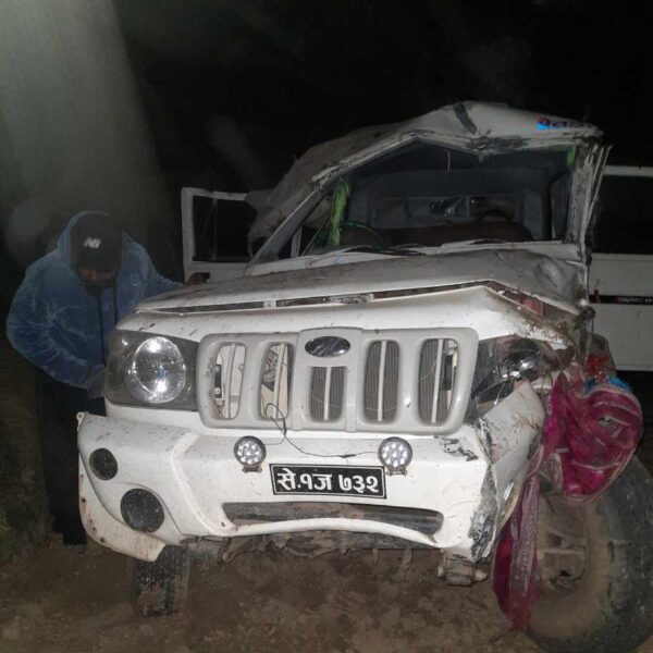 बैतडीमा जीप दुर्घटना हुँदा एक जनाको मृत्यु, चार जना घाईते