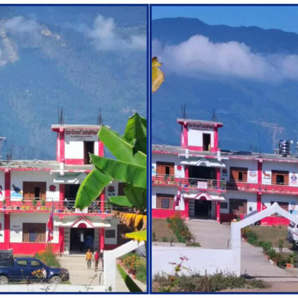 बैतडीको पञ्चेश्वरमा जेनजी समूहले ज्ञापनपत्र सहितको कार्यक्रम गर्दै, नेपाल प्रहरी र सशस्त्रको टोली तैनाथ