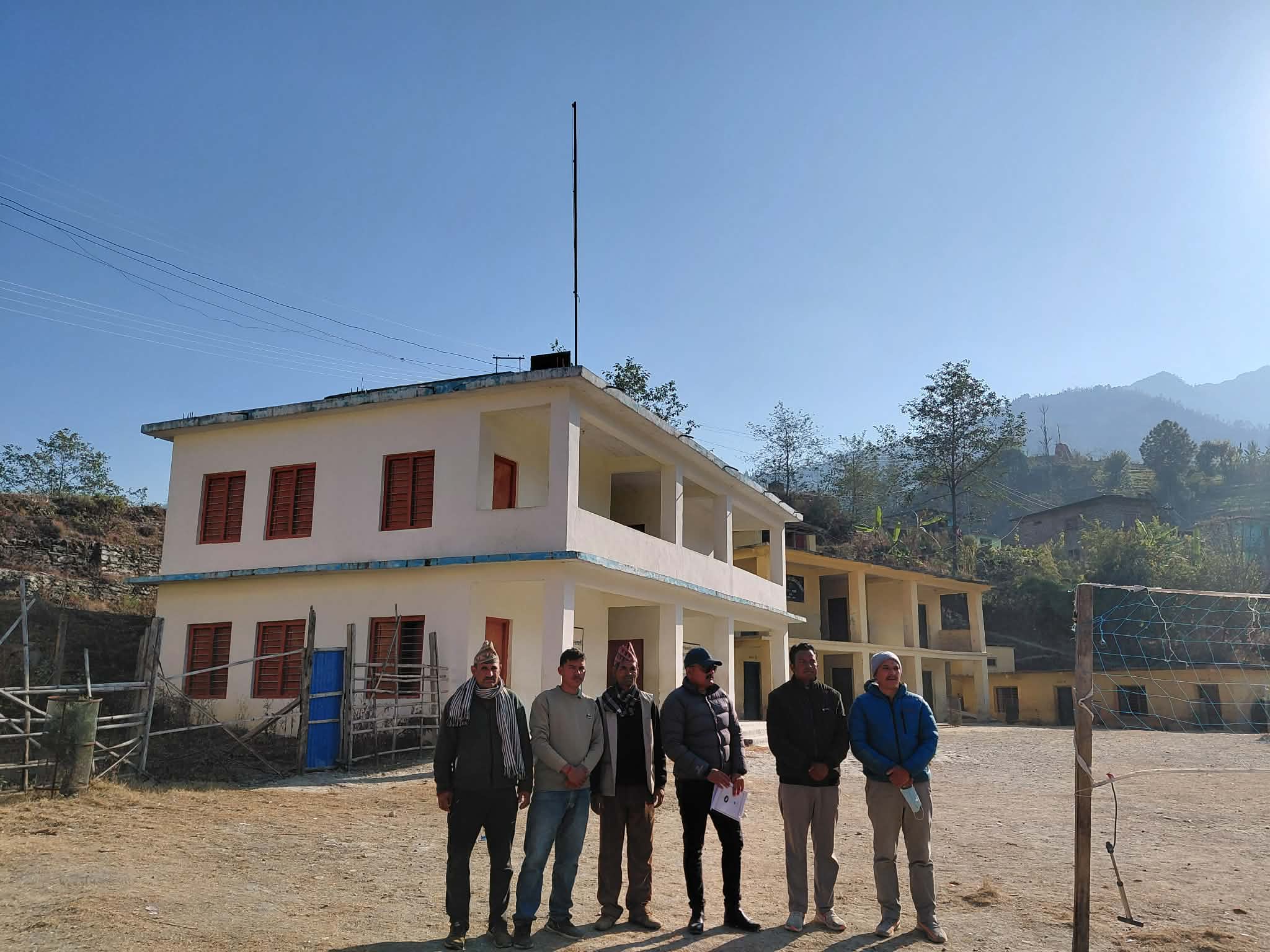 बैतडीका दुर्गम क्षेत्रका मतदानस्थलको निरीक्षण