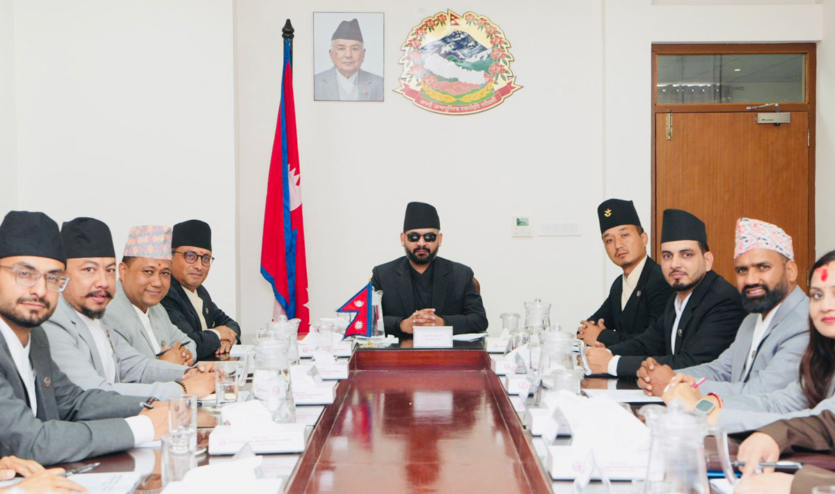 शासकीय सुधारका लागि सरकारले सार्वजनिक गर्‍यो सय कार्यसूची (पूर्णपाठ)