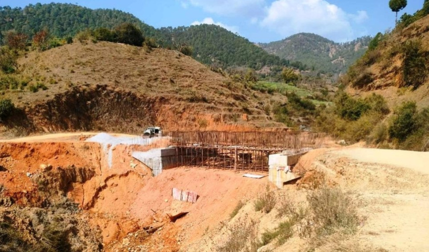 पाटन–पञ्चेश्वर जोड्ने गोइडाखोलाको पुल निर्माणको काम अन्तिम चरणमा