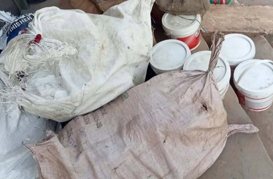 बैतडीमा भन्सार छलीका तीन लाख बढीका सामान बरामद