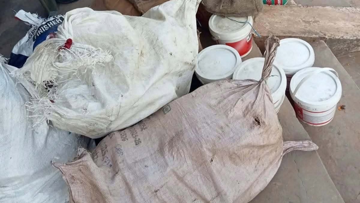 बैतडीमा भन्सार छलीका तीन लाख बढीका सामान बरामद